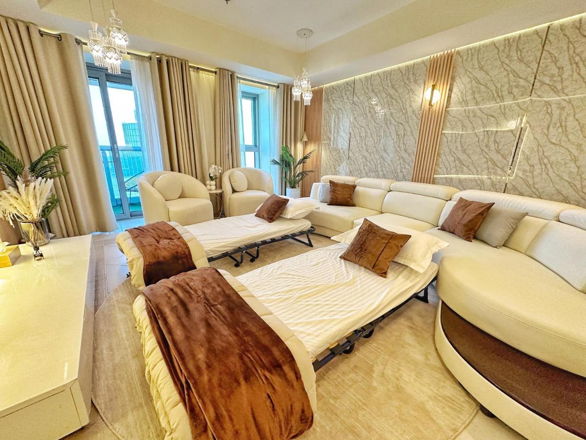 Ferienwohnung Life Above Clouds Dubai Exterior foto
